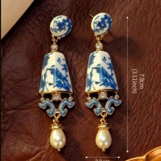 KEQIU Medieval figurine pendant earrings