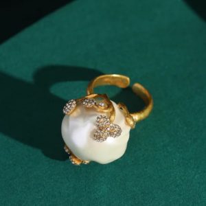 KEQIU Vintage Baroque Large Baroque Pearl Crystal Leaf Antique Gold Adjustable Open Statement Ring
