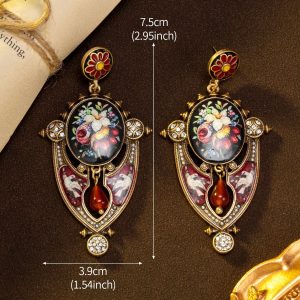 KEQIU Medieval Palace Floral Shield Oil Painting Earrings