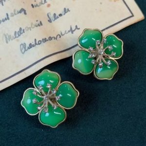 KEQIU Classical Chinese Style Green Jade Floral Stud Earrings Four Petal Ombre Green Gem Inlaid Central Rhinestone Elegant Formal Women Earrings