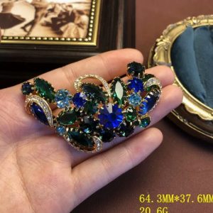 KEQIU Vintage Blue Green Crystal Leaf Brooch - Gold Tone Statement Flower Pin, Classic Vintage Jewelry Gift